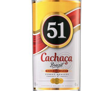 Cachaça 51 recebe reconhecimento internacional