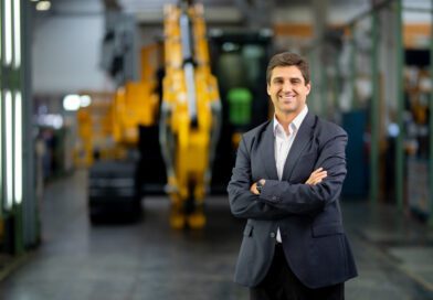 JCB projeta dobrar de tamanho até 2030 e consolida liderança tecnológica no campo