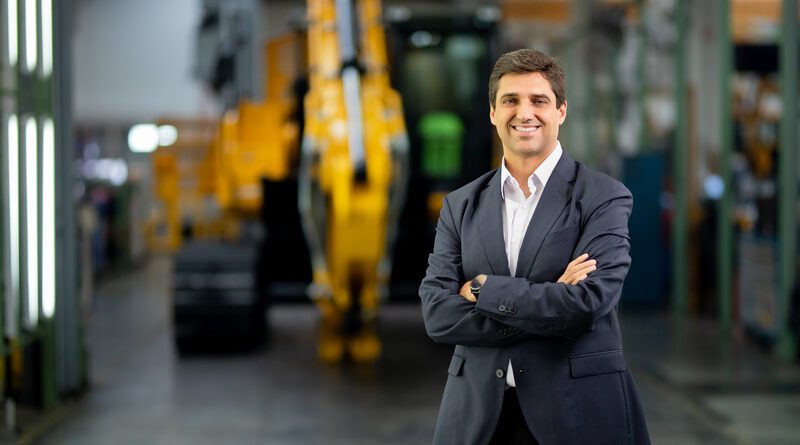 JCB projeta dobrar de tamanho até 2030 e consolida liderança tecnológica no campo